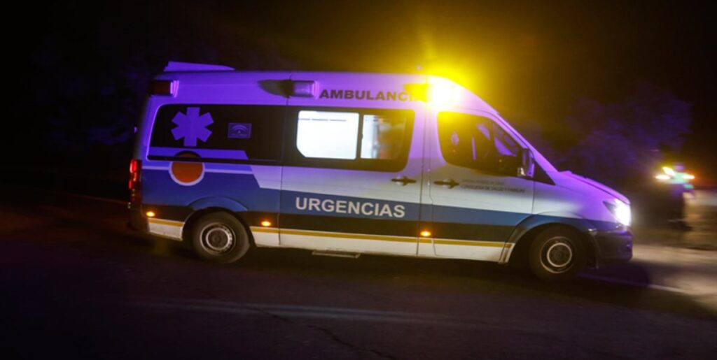 accidente-tren-adamuz-ambulancia-sanidad